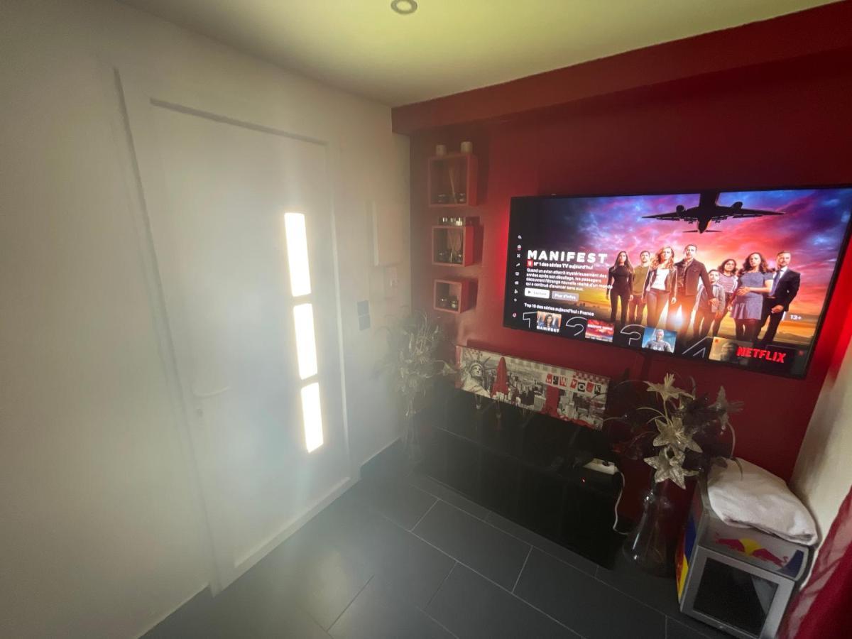 Apartamento Zekri Livry-Gargan Exterior foto