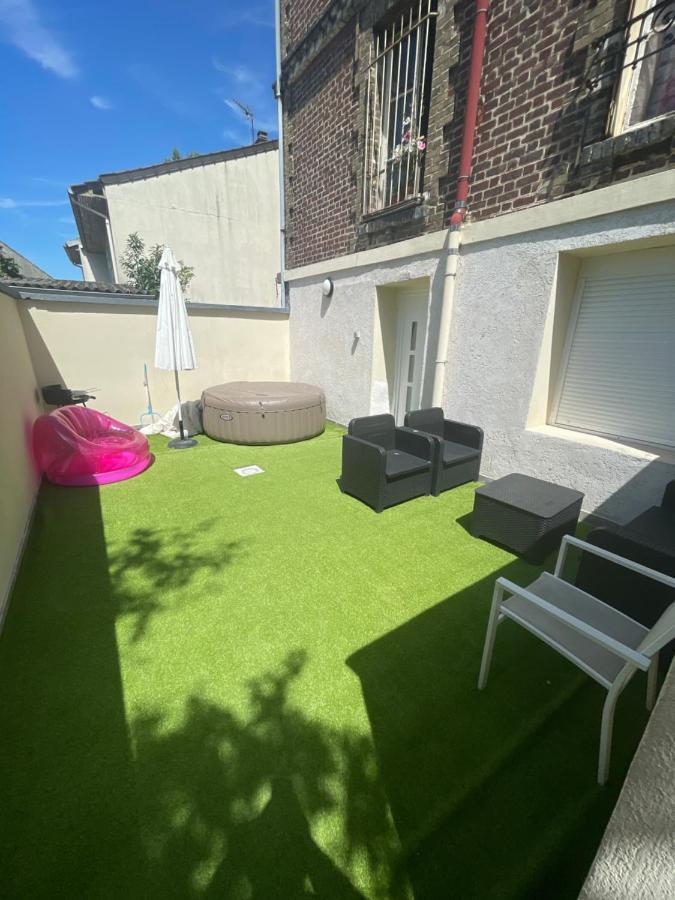 Apartamento Zekri Livry-Gargan Exterior foto